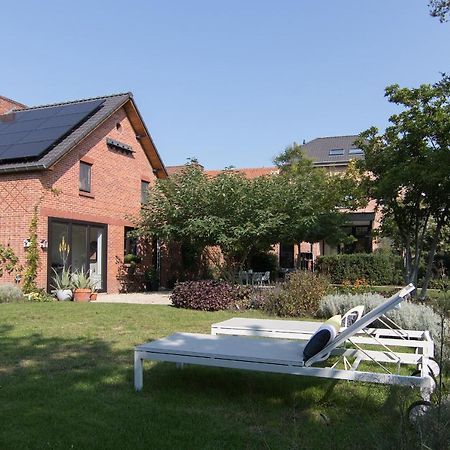 Atelier Botanie Luxury Short Stay Apartment Хасселт Экстерьер фото